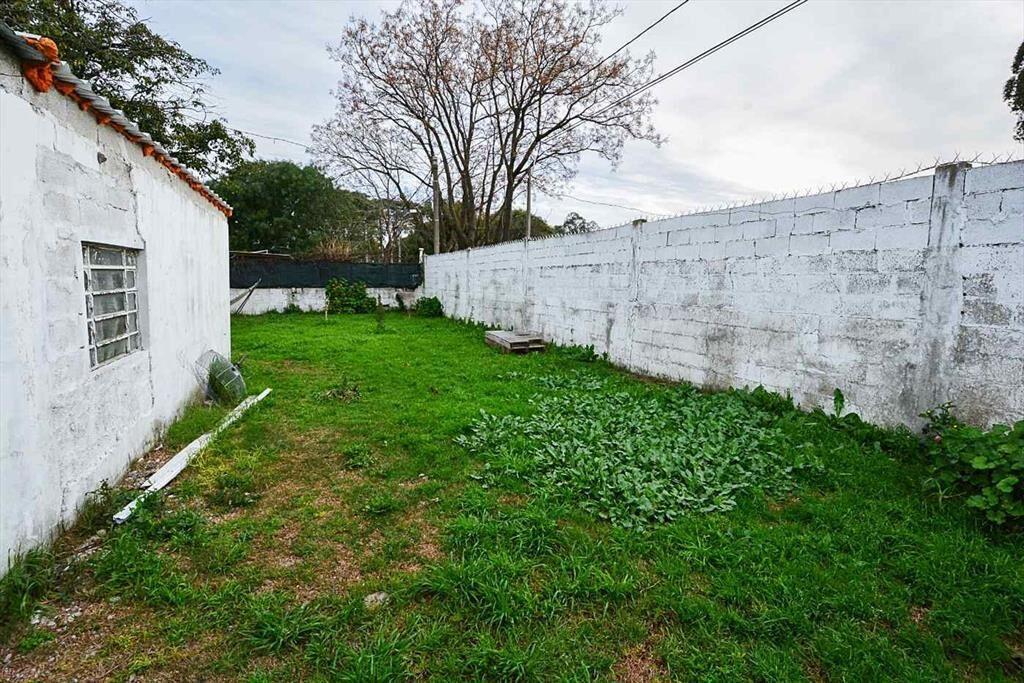 Venta casa dos dormitorios Peñarol garaje y fondo