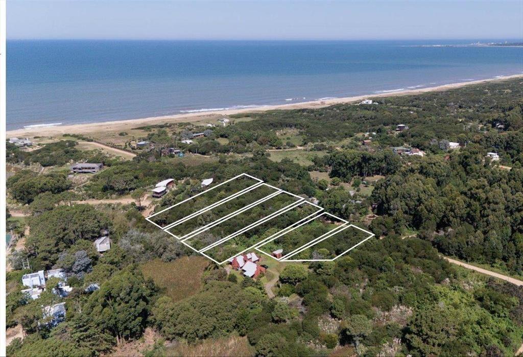 Venta de 6 terrenos a 3 cuadras del mar