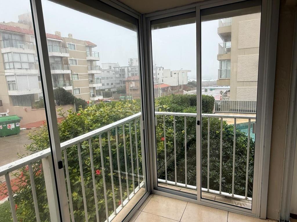 Alquiler anual apartamento 1 dormitorio a pasos de El Emir