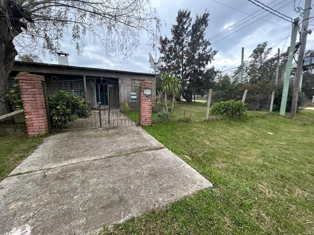 Venta de Casa con 3 dormitorios en Costa Azul, Sur