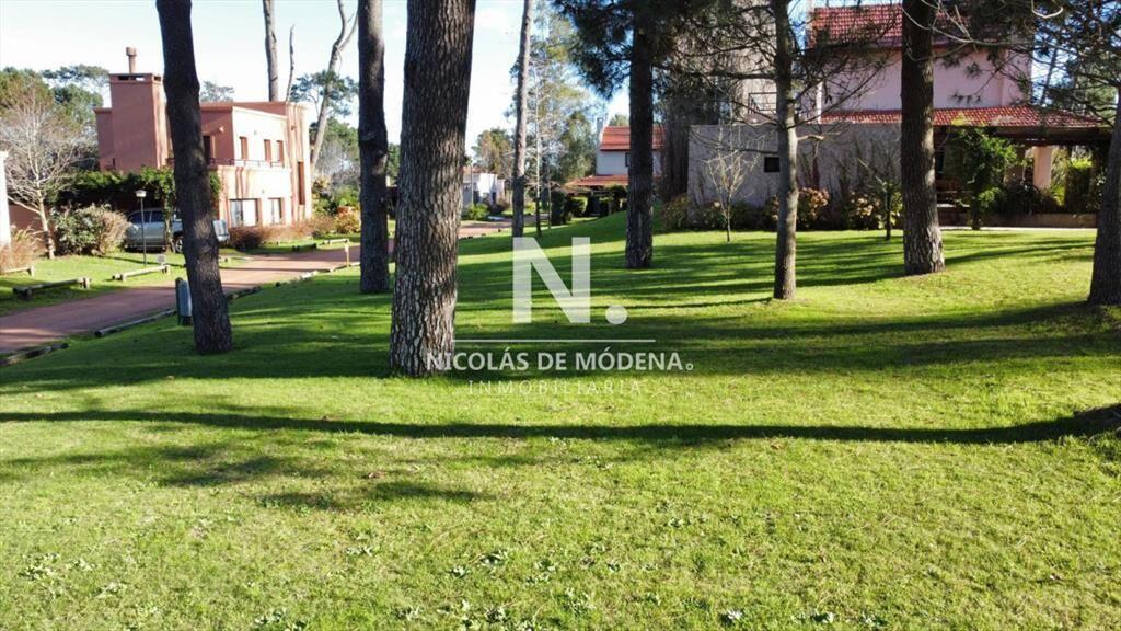En venta derechos a sobre elevar, terreno en del