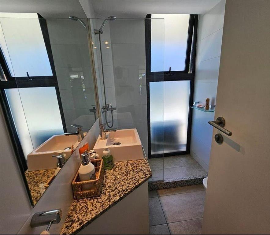 Venta apartamento dos dormitorios Punta del Este - Mansa