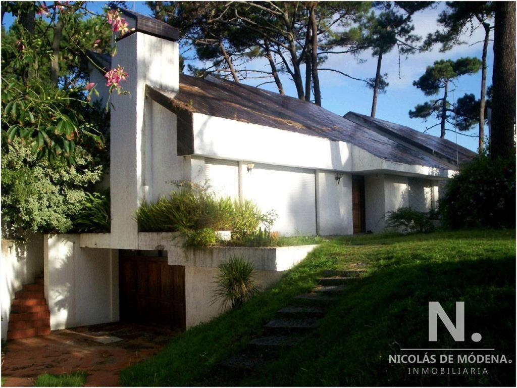 En venta casa de 4 dormitorios en San Rafael - Punta del Es