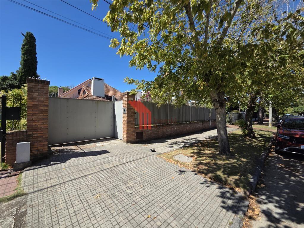 Alquiler Residencia Carrasco Ideal Empresas