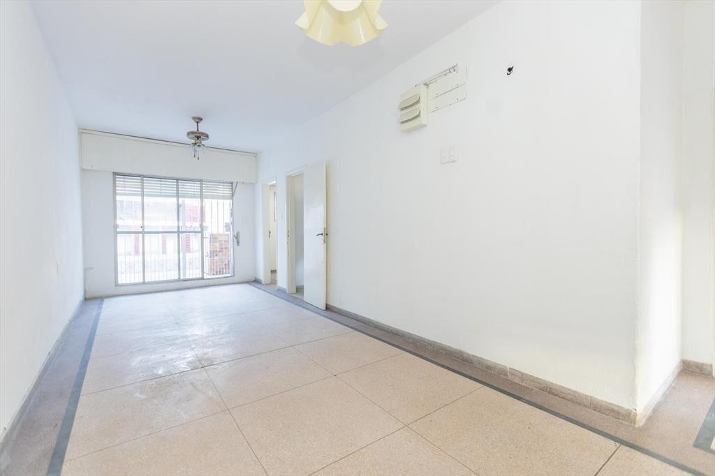 Venta Apartamento con patio con parrillero 2 dormitorios y
