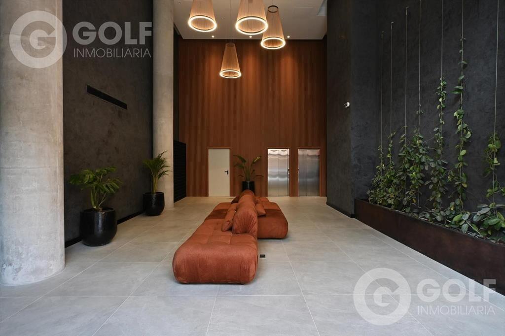Venta de apartamento de dos dormitorios con terraza - Centr