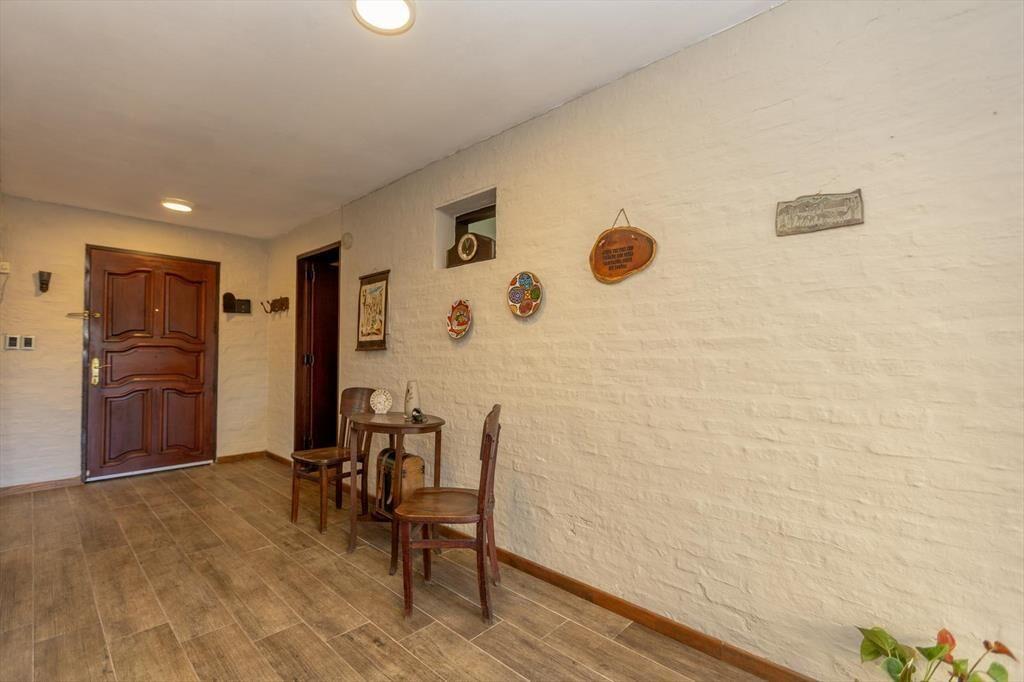 Casa en El Pinar con piscina y apto independiente