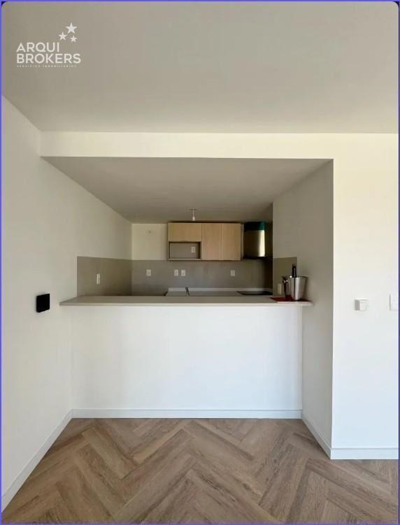 Alquiler de apartamento de dos dormitorios en Barra de Carr