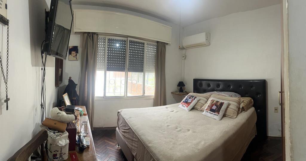 Venta Casa dos dormitorios con Apto y Depósito en Aires Pur
