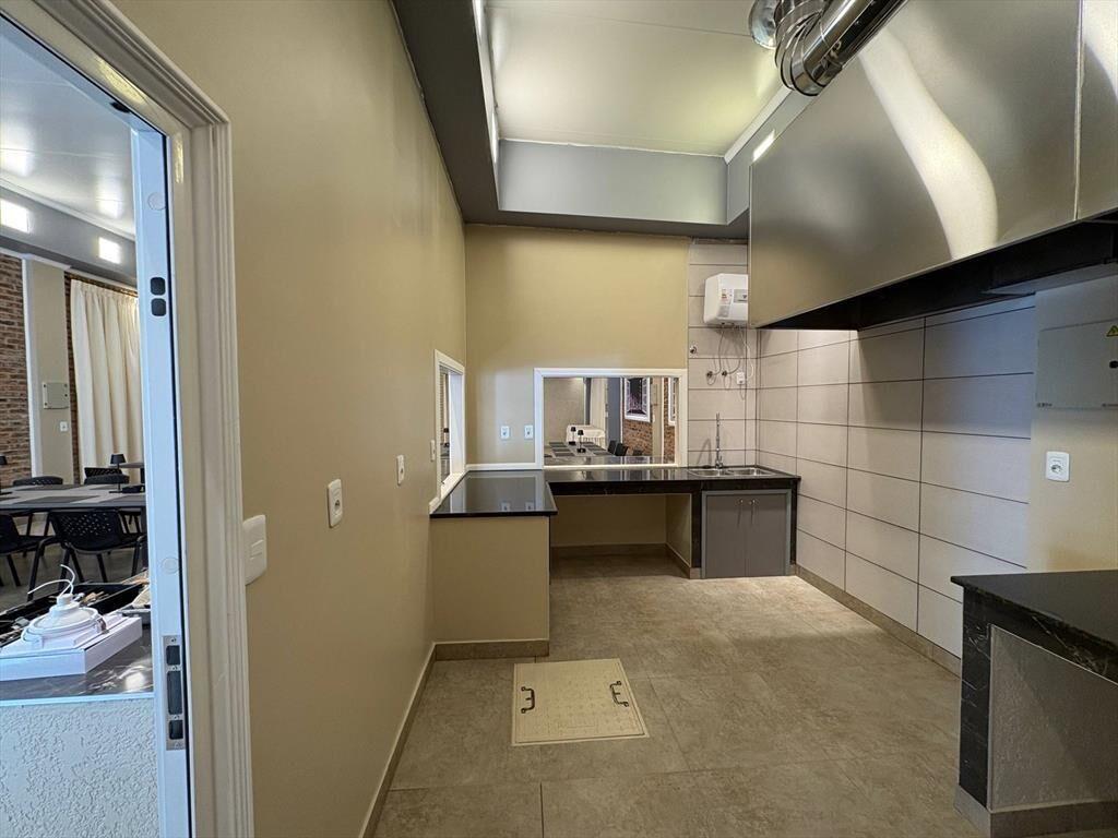 Alquiler - Local Comercial ideal para Salones de fiestas, pu
