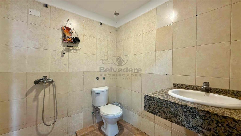 Local comercial en Belvedere José Mármol 158 Ref. 200