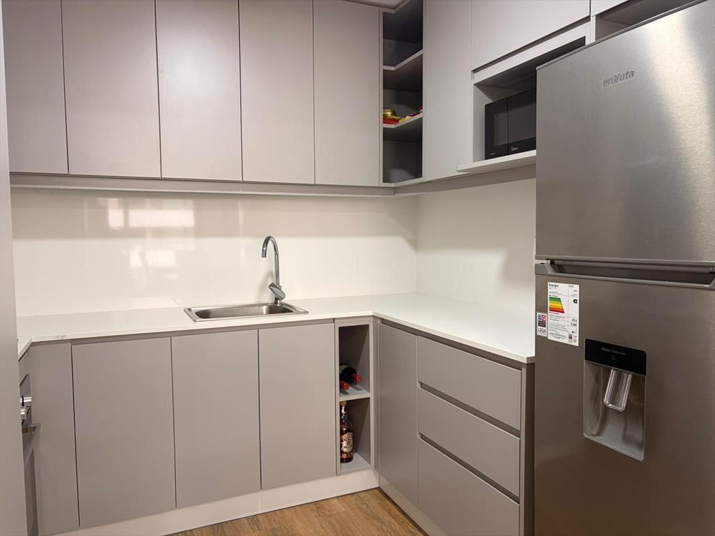 Venta apartamento de 1 dormitorio sobre Av. Roosevelt, Punt