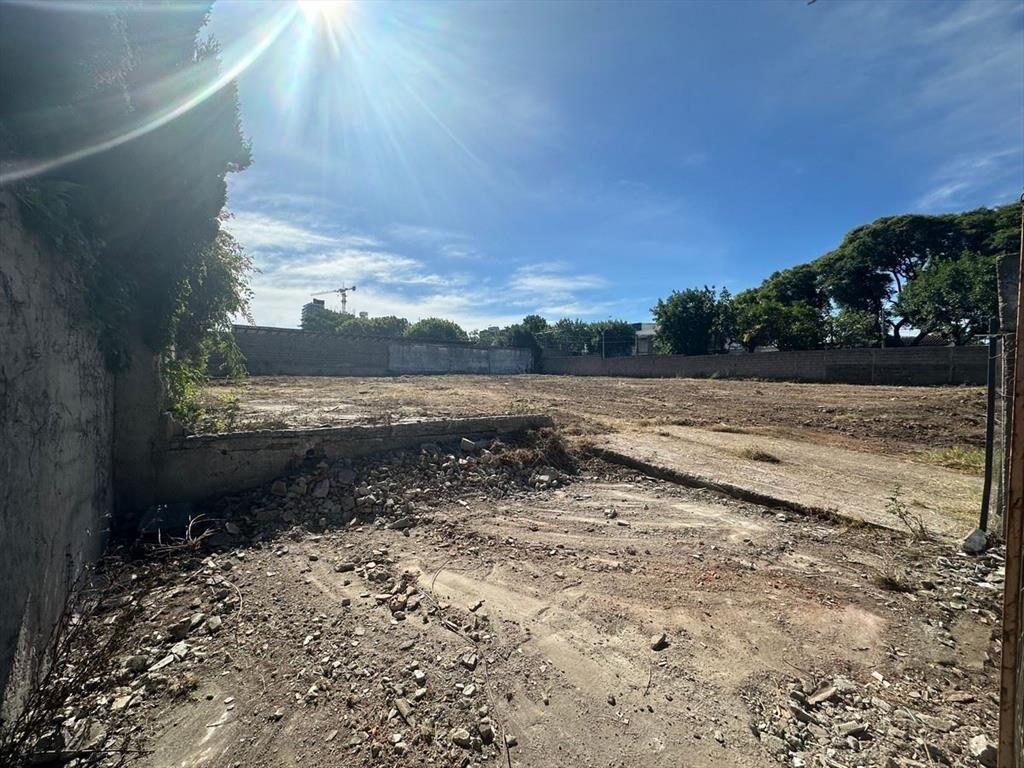 Alquiler terreno Malvin sur deposito predio ideal proyecto