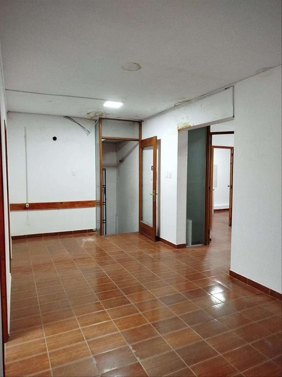 OFICINA O CONSULTORIOS A MEDIA CUADRA PLAZA LAS PIEDRAS