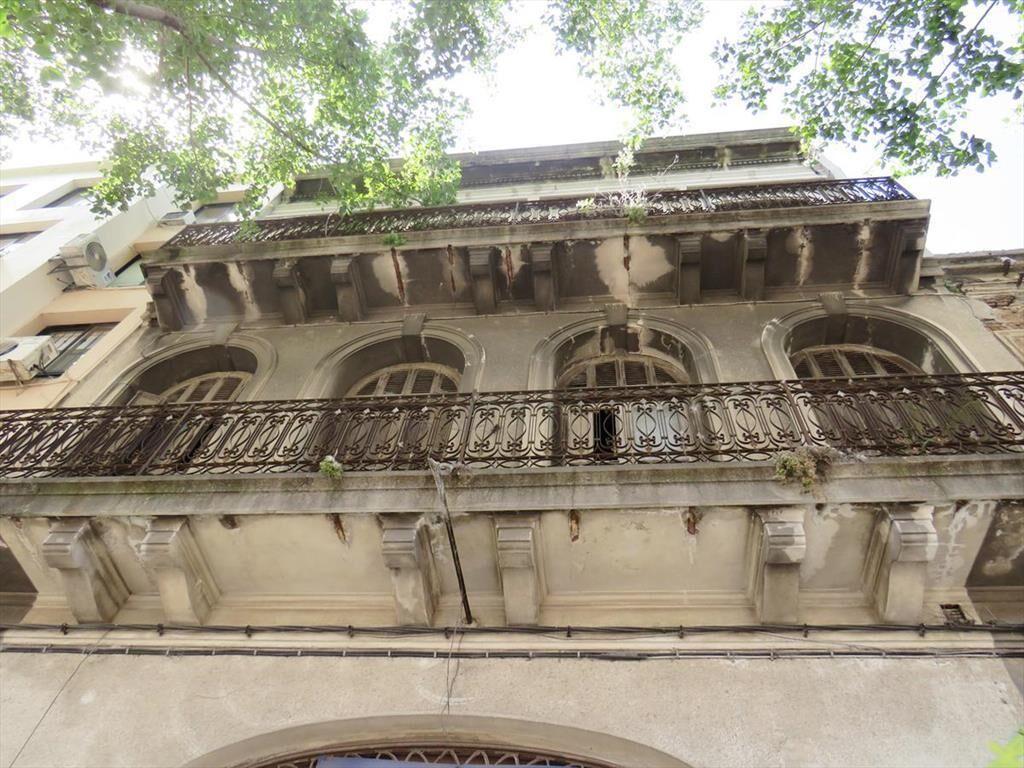 Venta inmueble a reciclar sobre rambla portuaria Ciudad Vi