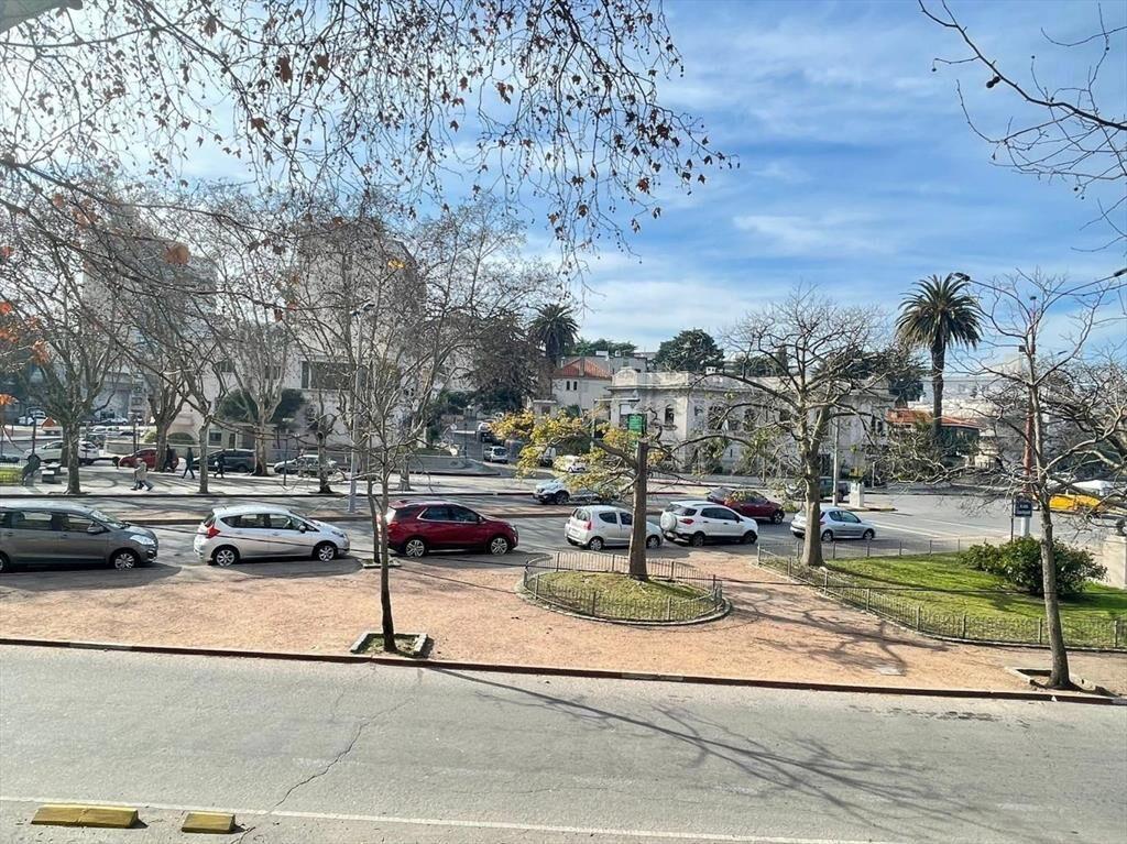 PARODI ALQUILER CASA PARA EMPRESA PARQUE RODO