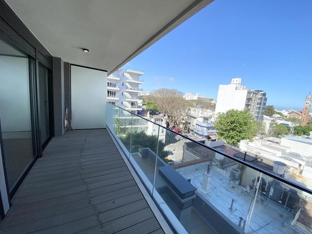 Alquiler Apartamento 1 dormitorio y Garaje Punta Carretas M