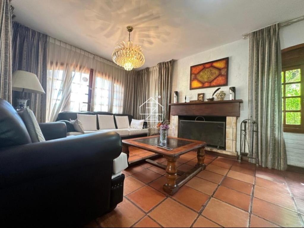 Venta y alquiler de Chalet Punta