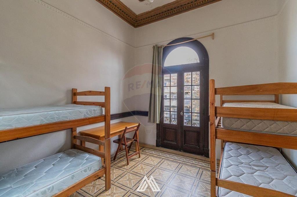 Venta casona 4 habitaciones con balcón Capurro