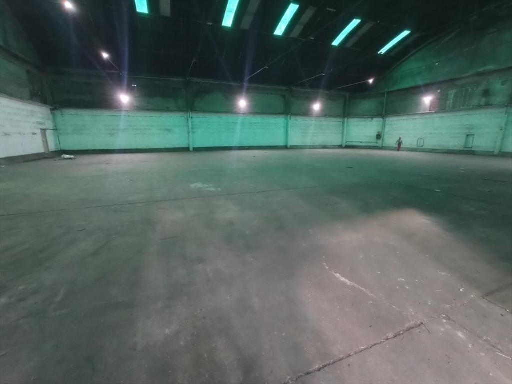 Veracierto, centro logistico, 900 m2, vigilancia 24 hs!!