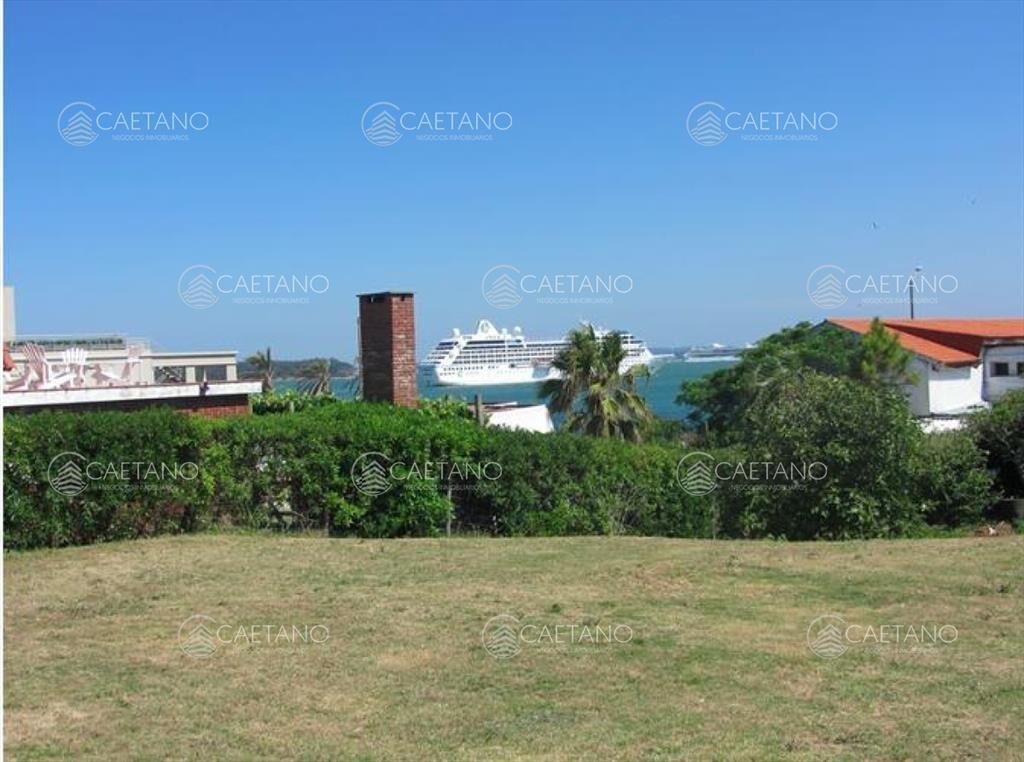 Lote con hermosa vista al mar!