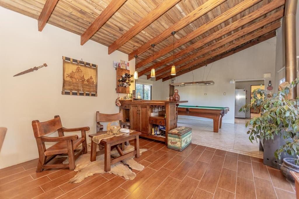 Casa en El Pinar con piscina y apto independiente