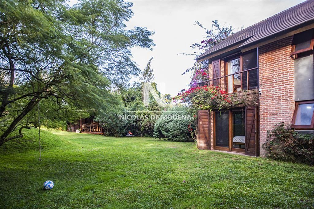 Vende casa de 4 dormitorios en Cantegirl, Punta