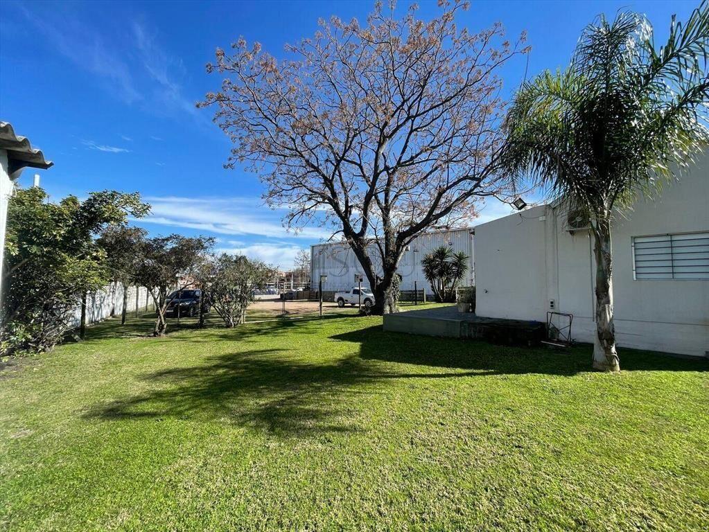 VENTA LOCAL COMERCIAL Y TERRENO