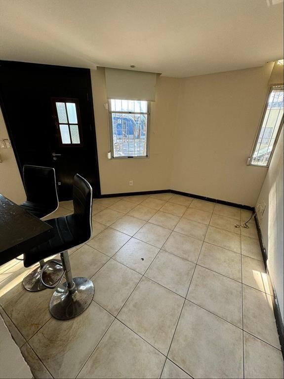 NUDA PROPIEDAD EN VENTA CASA ESQUINA