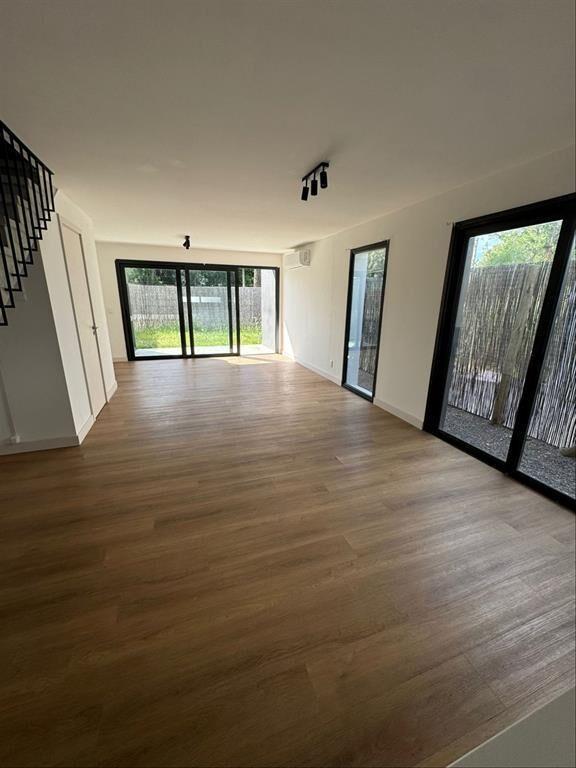 EXCLUSIVA CASA A ESTRENAR, 3 DORMITORIOS, EN EL BARRIO ALMA