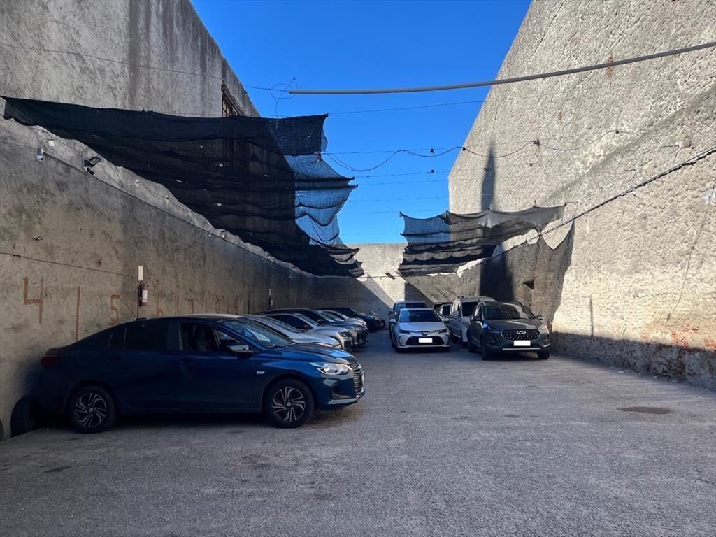 Terreno En Venta En Ciudad Vieja Parking 452m2 calle Bue...