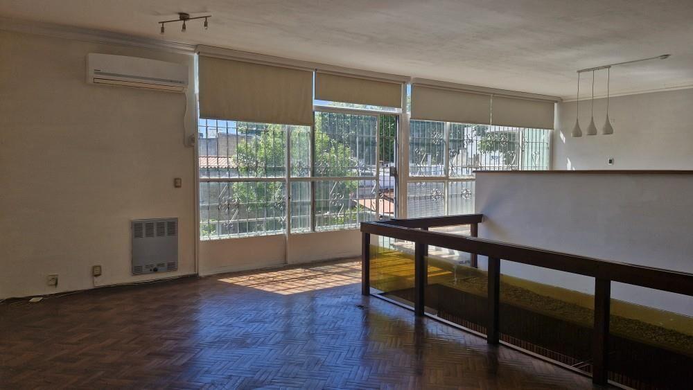 Venta casa 3 dorm en Reducto, Ramon Marquez