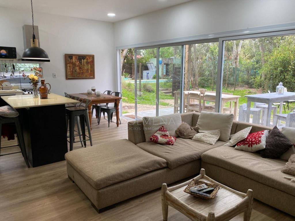 CASA EN VENTA 3 DORIMITORIOS A METROS DEL MAR