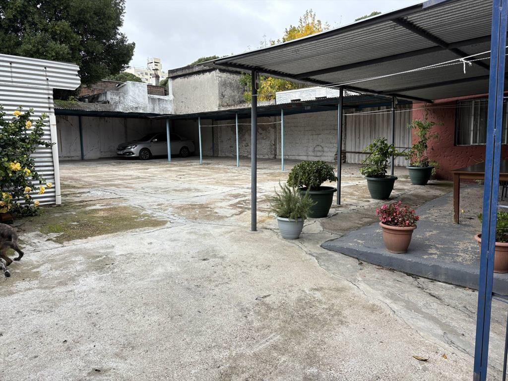 Venta de de Casa con tres dormitorios y garaje mas 15 cocher