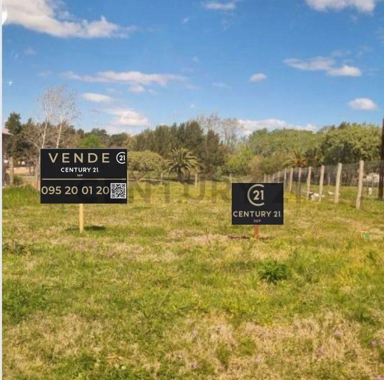 ESPECTACULAR TERRENO 456 m2. Piriapolis ! Barrio Tierra C...