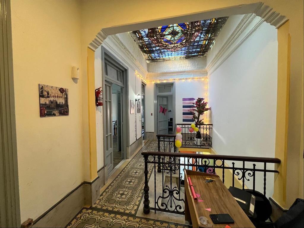 Venta de local + casa sobre Av. 8 de Octubre