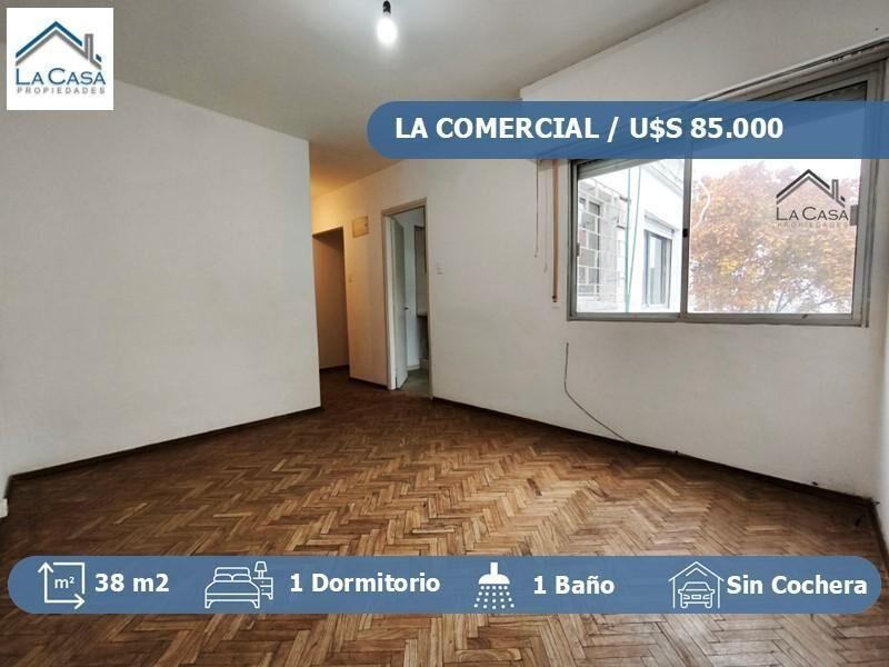Venta de Apartamento de Un Dormitorio en La Comercial
