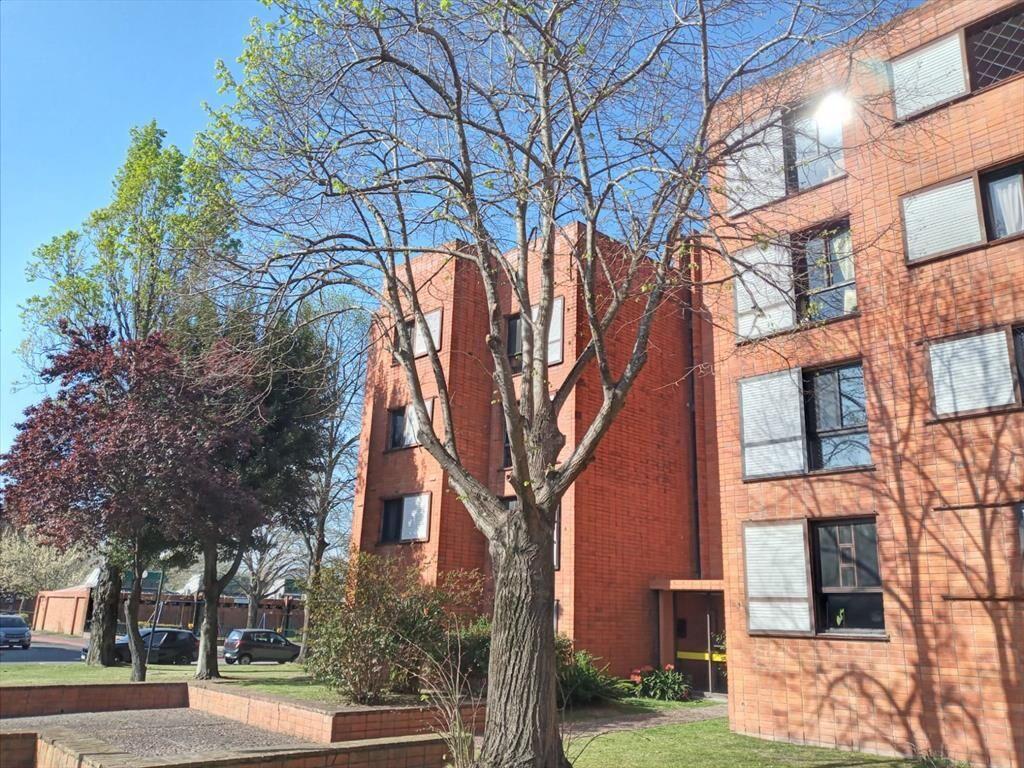 Apartamento en venta de 2 dormitorios c/ cochera en Malv...