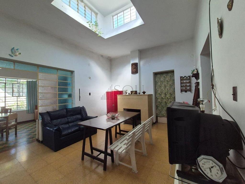 Venta casa 4 dormitorios en Dolores Barrio Centro