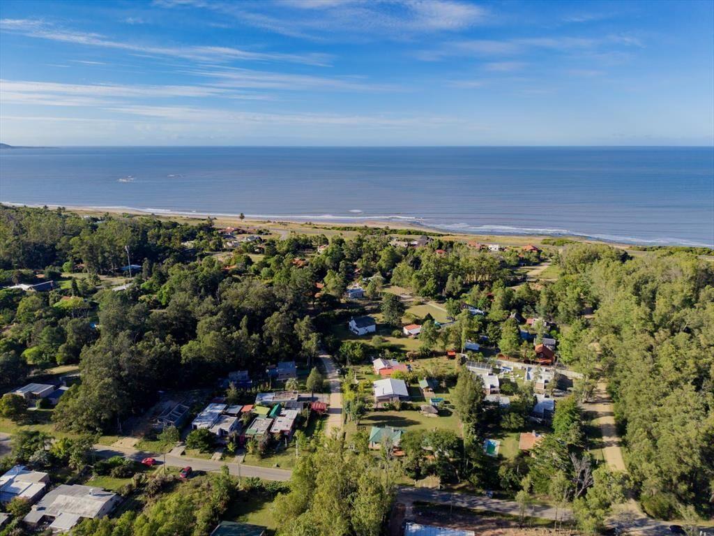 Venta de Casa con gran jardín cerca del mar Bella Vista Mal