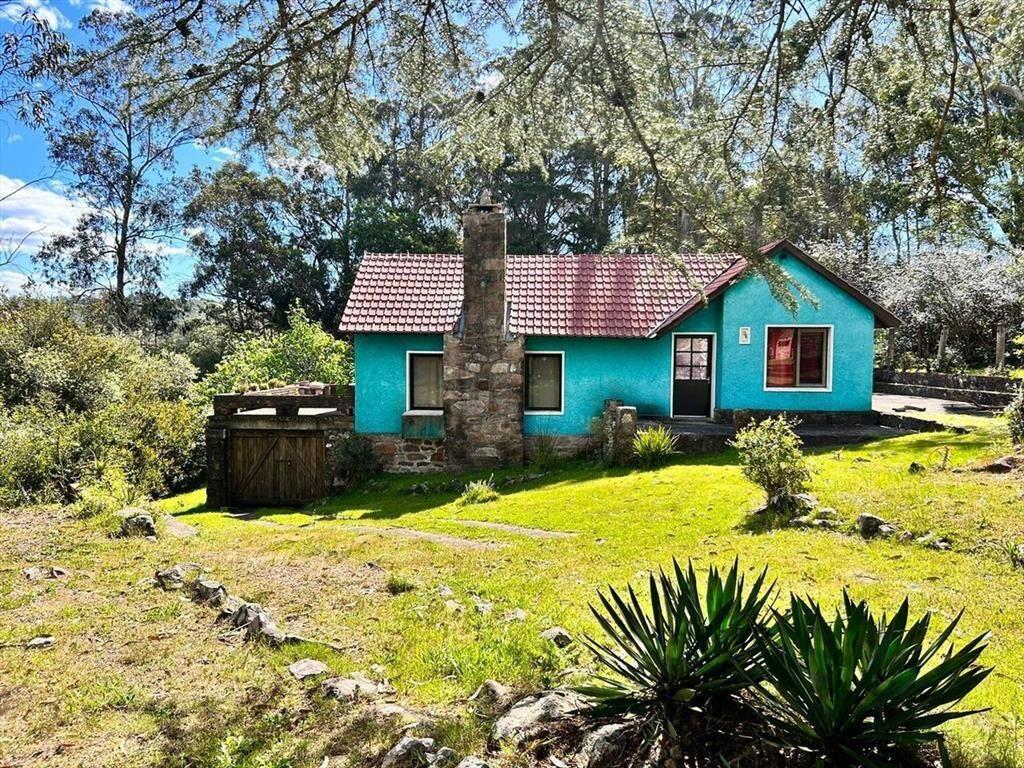 VENDO O PERMUTO CASA EN VILLA SERRANA