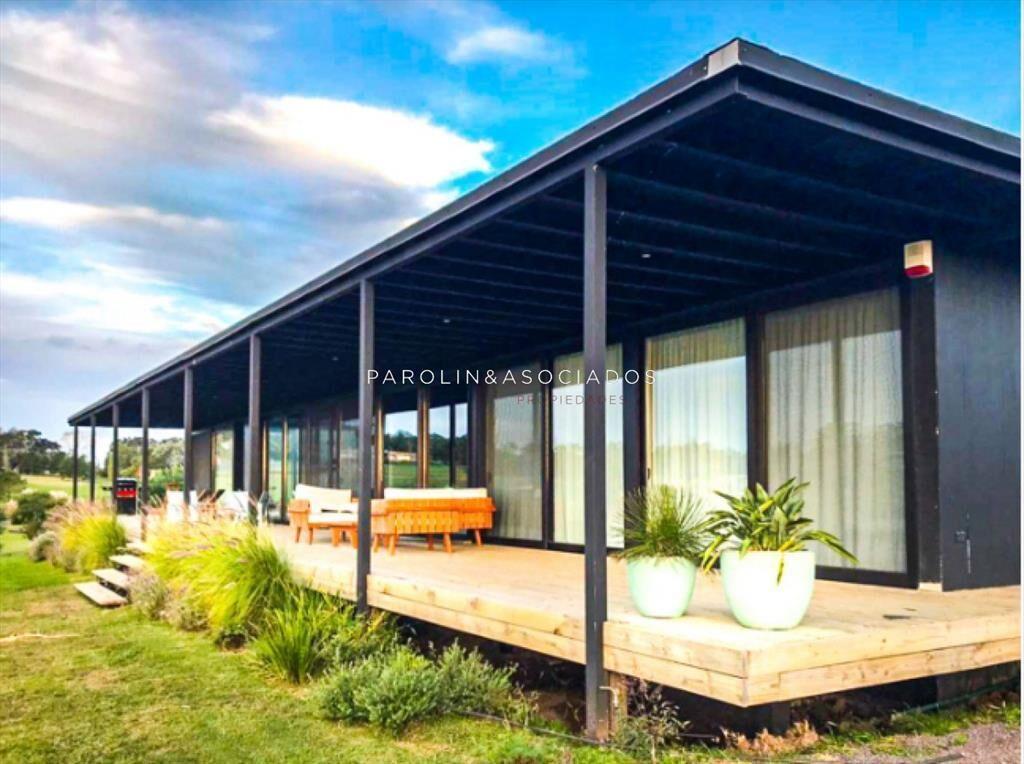 Casa en venta de 3 dormitorios en Manantiales,