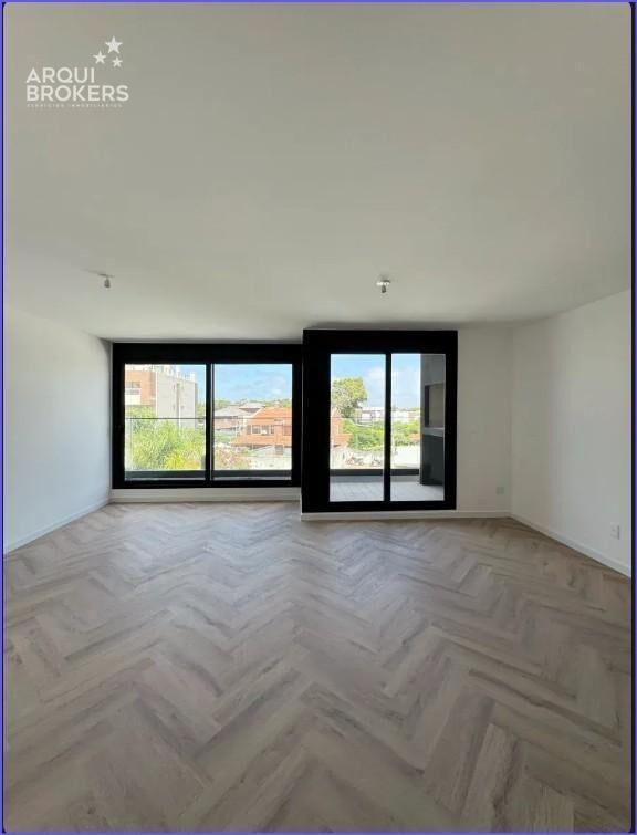 Alquiler de apartamento de dos dormitorios en Barra de Carr