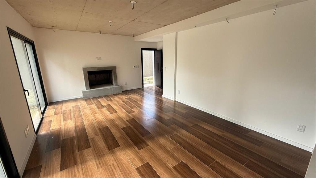 Casa en barra de carrasco, 3 dorm, gge, patio, losa, estren