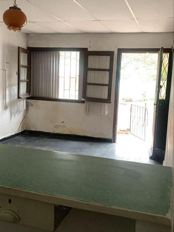 Venta de casa 3 dormitorios con garaje en Salto nuevo, entr