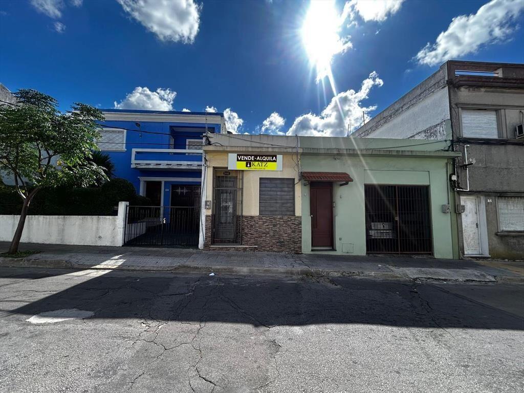 Agraciada y Piria , 148 m2, 5 dormitorios, 2 baños, excelen