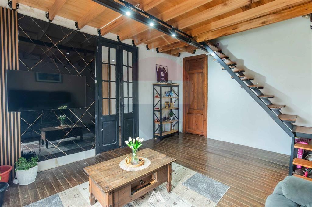 VENTA 2 CASAS: 2 Y 1 DORMITORIO EN UNION