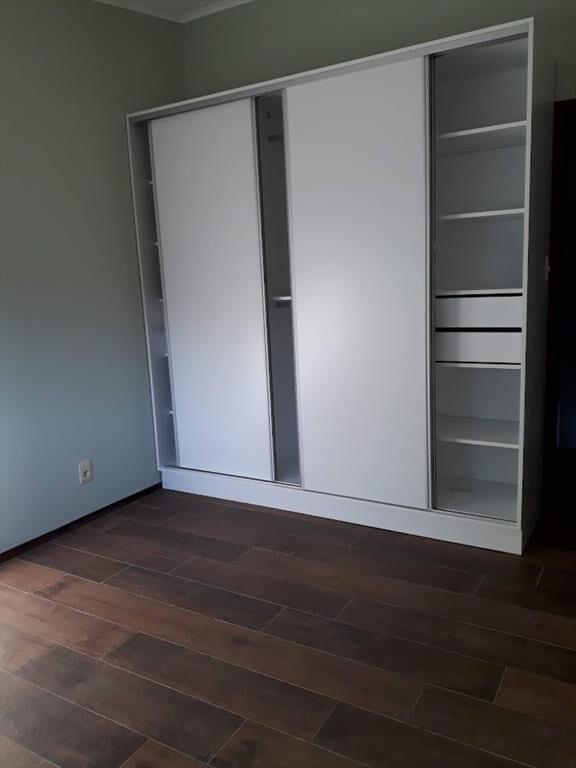 Edificio de 6 viviendas con renta en Jacinto Vera