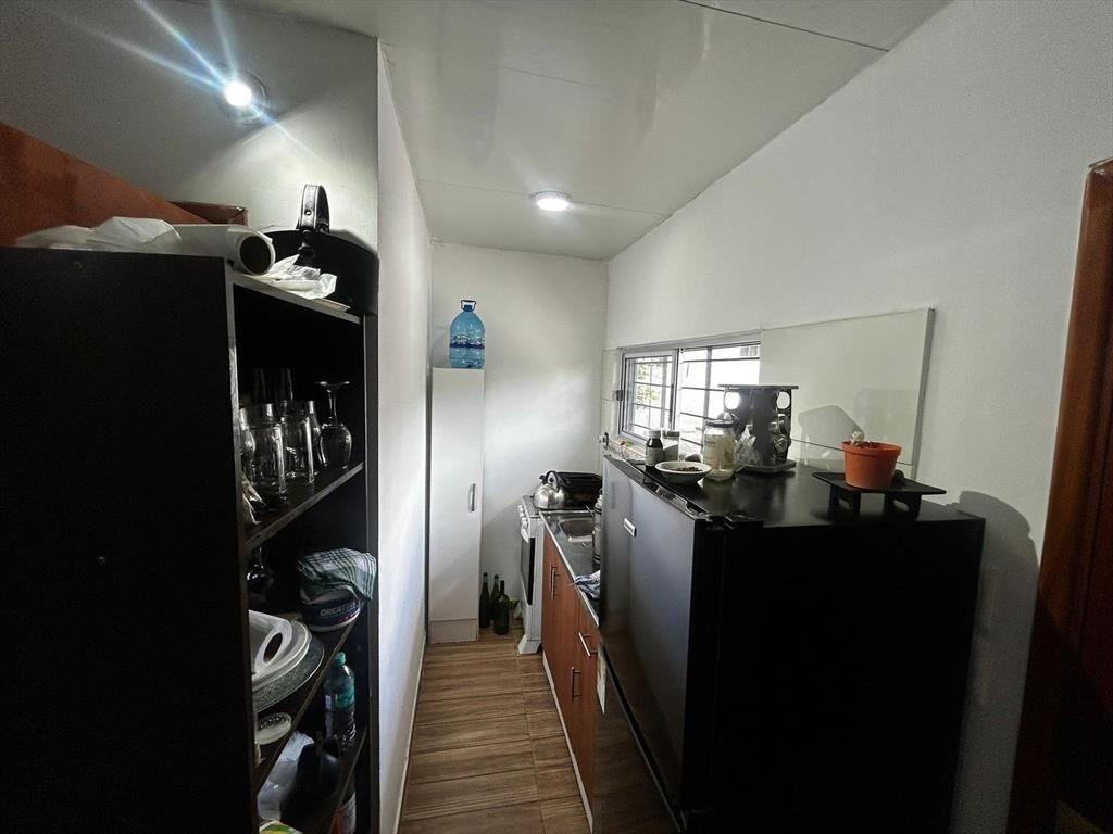 Agraciada y Piria , 148 m2, 5 dormitorios, 2 baños, excelen