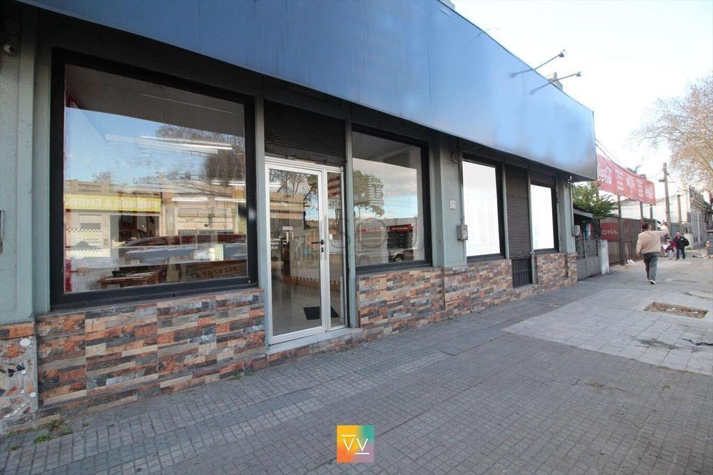 VENTA LOCALES COMERCIALES EN JACINTO VERA